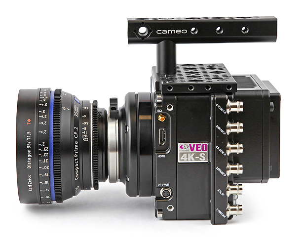 VEO4K-PL-MAIN-600